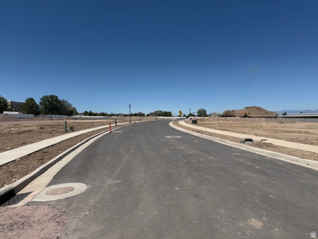 main property photo 17