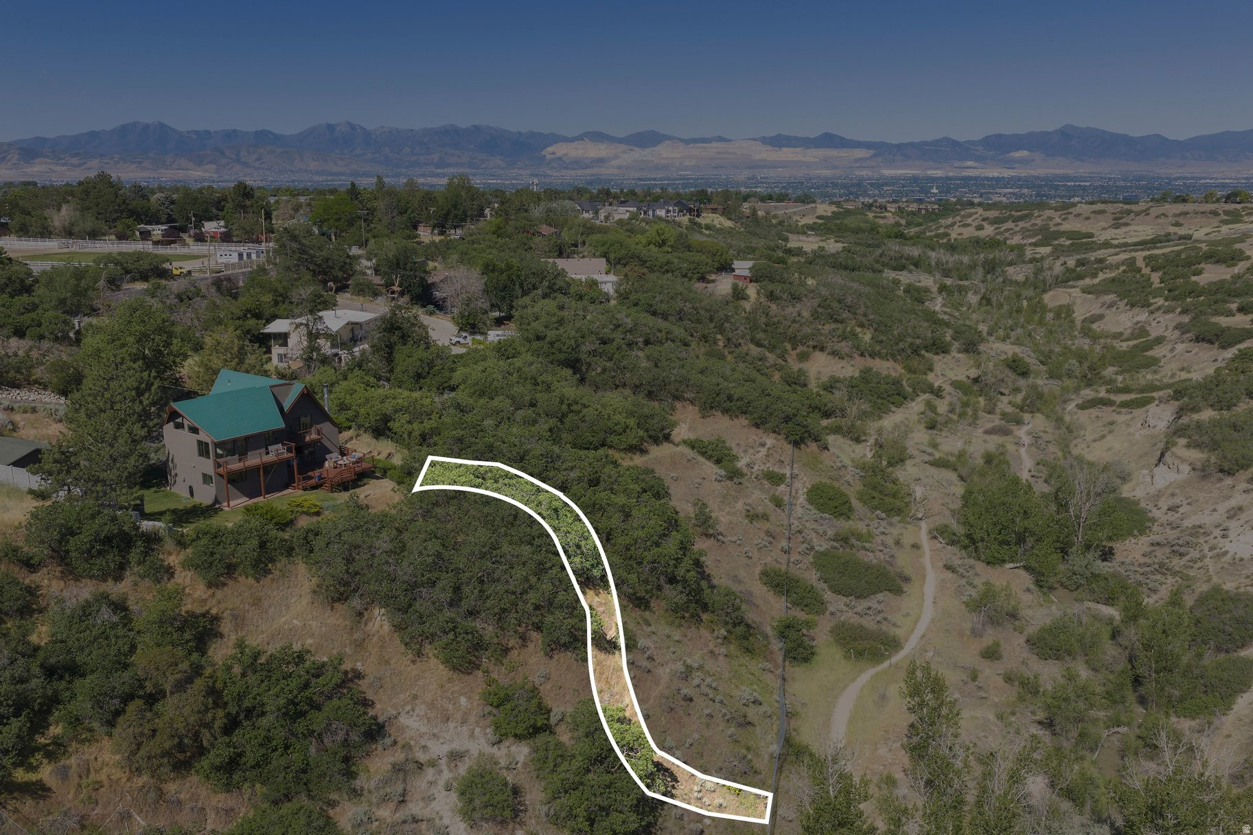 main property photo 27
