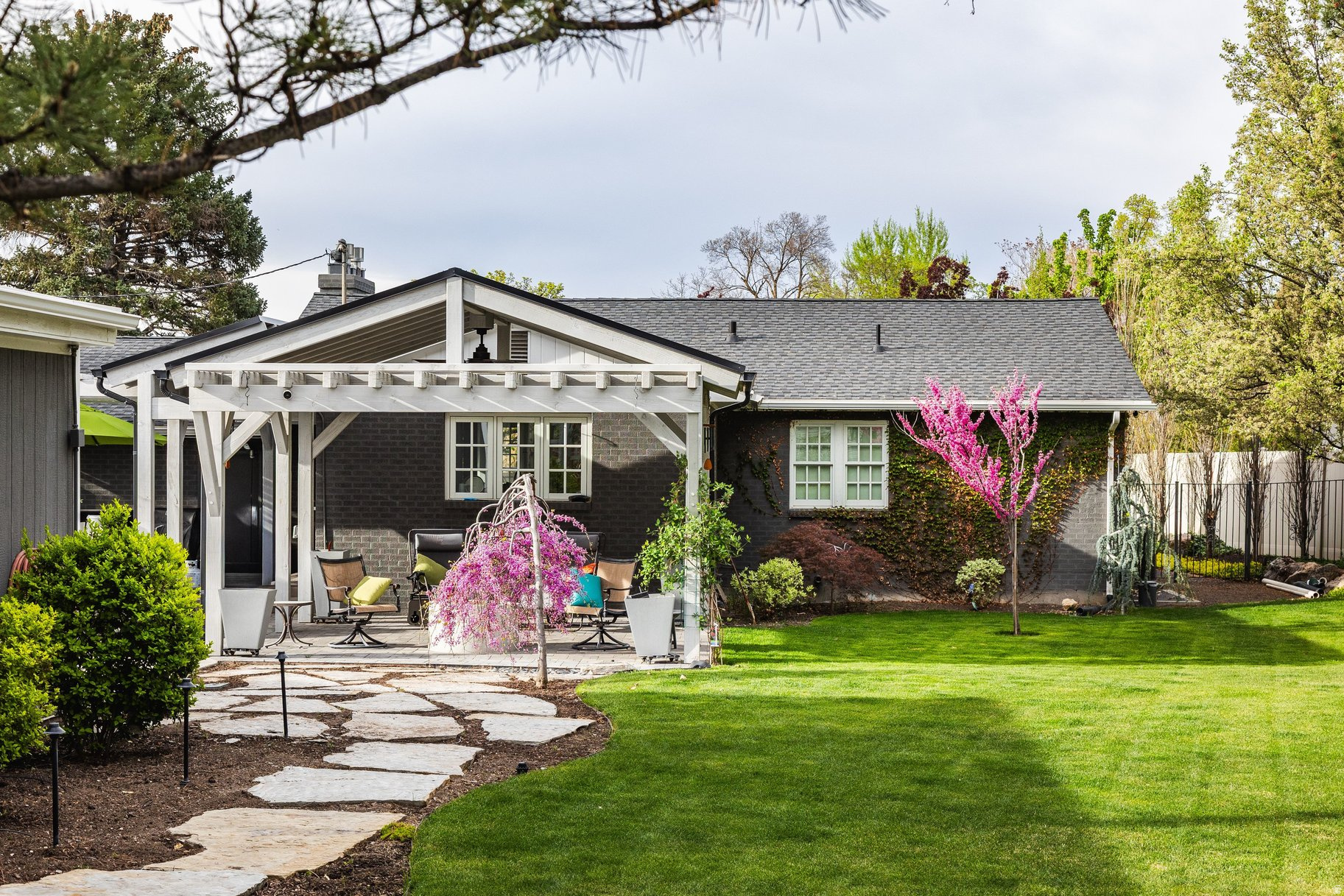 main property photo 74