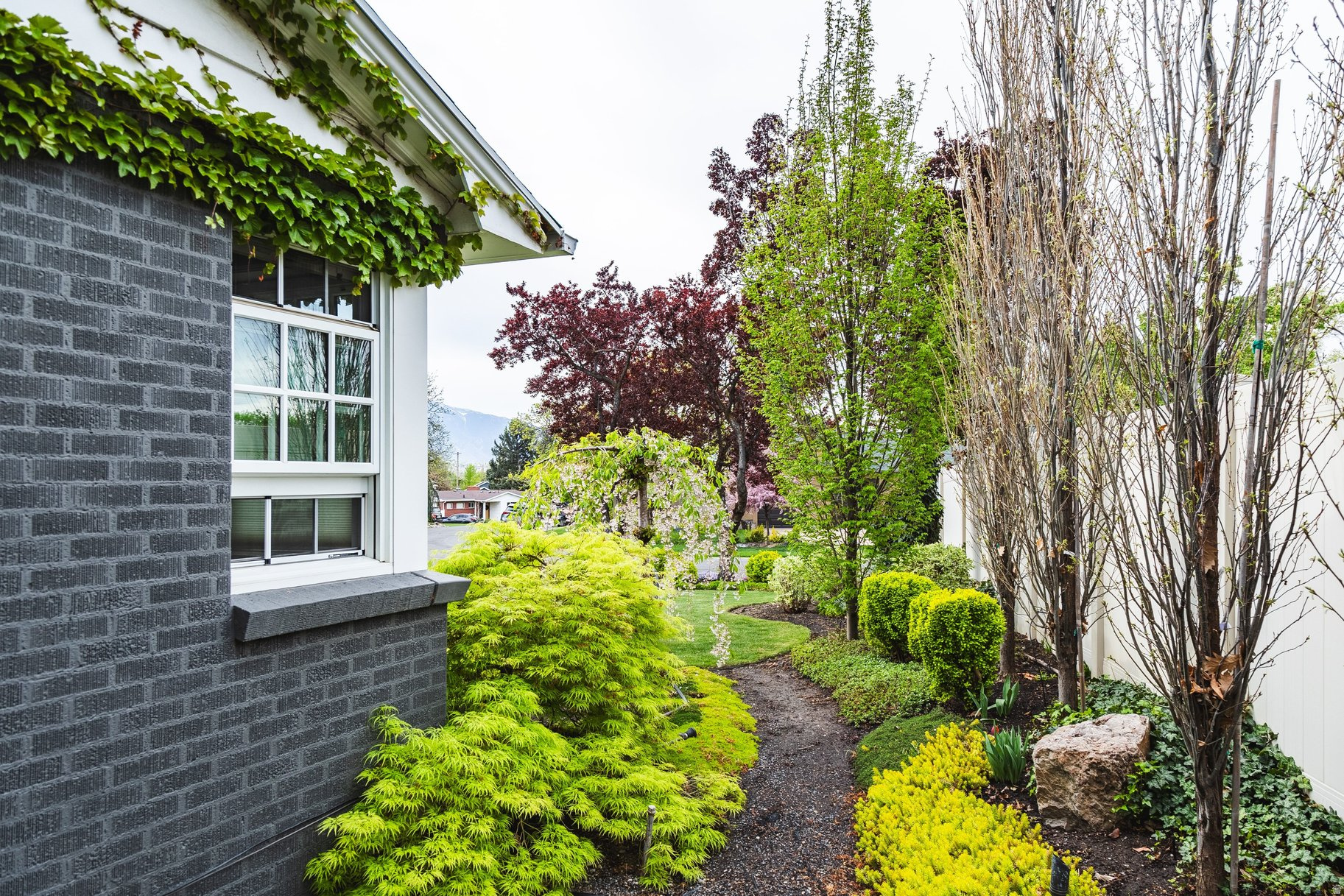 main property photo 79