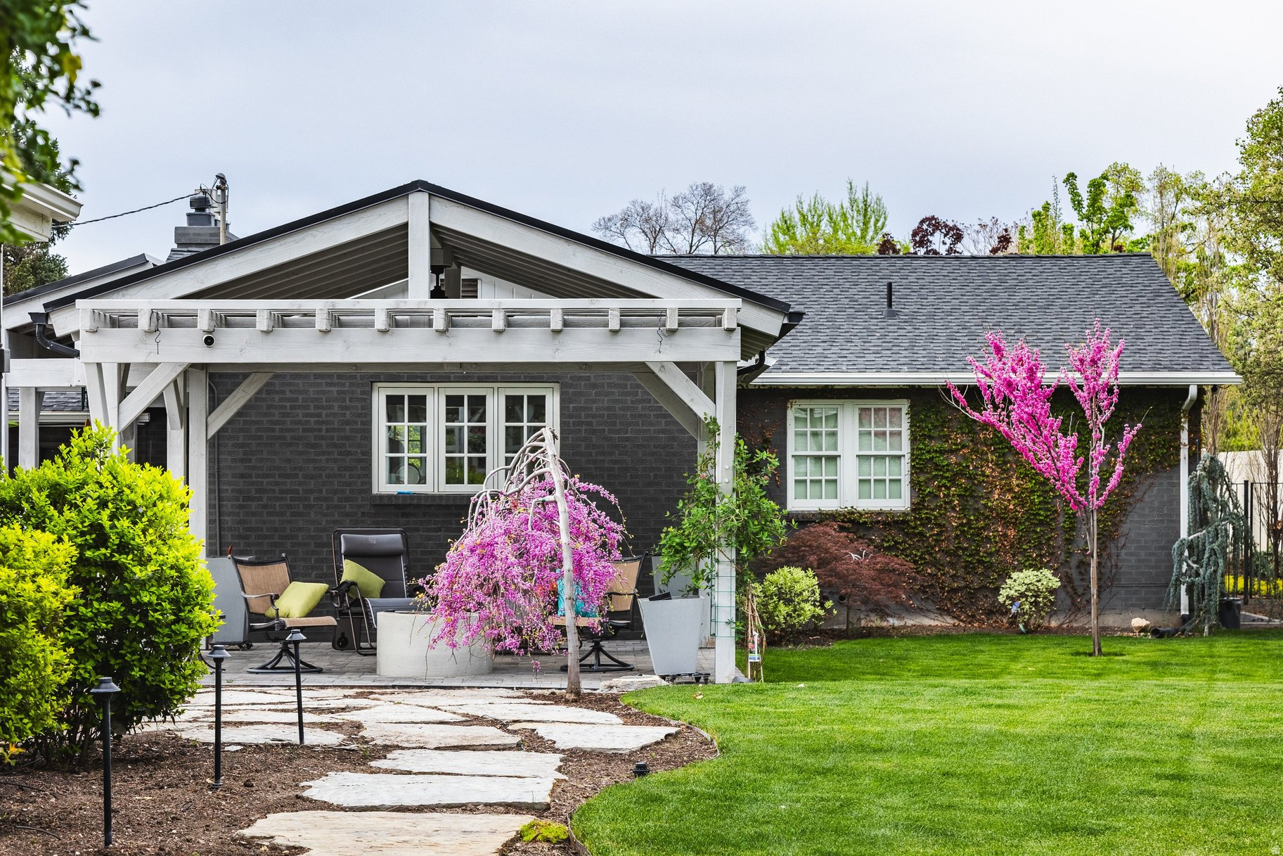 main property photo 80
