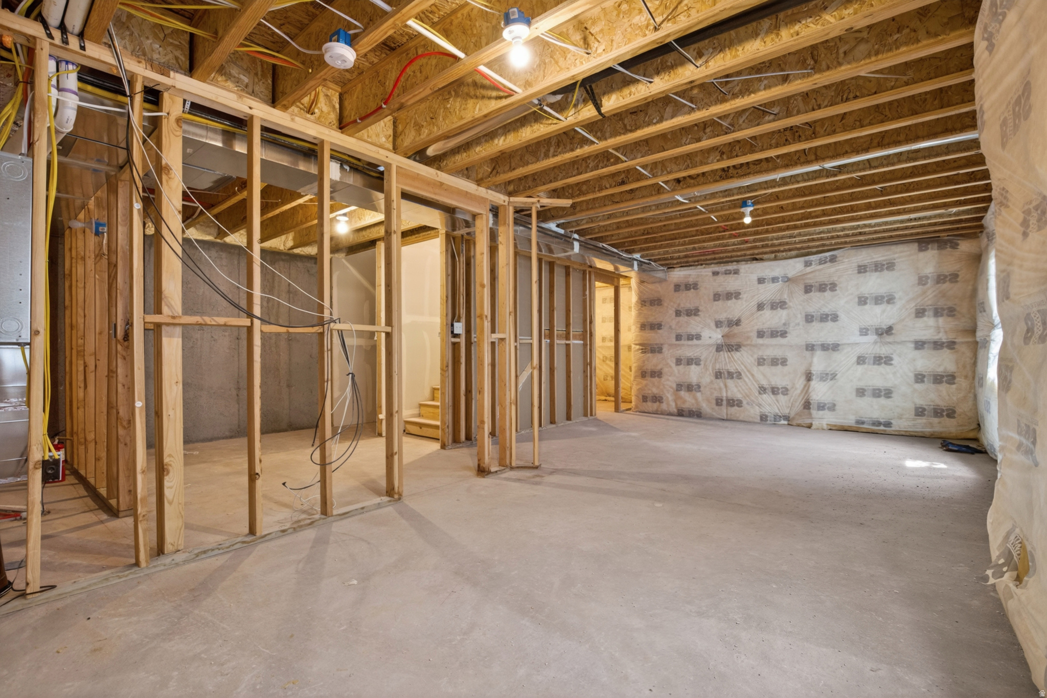 main property photo 37