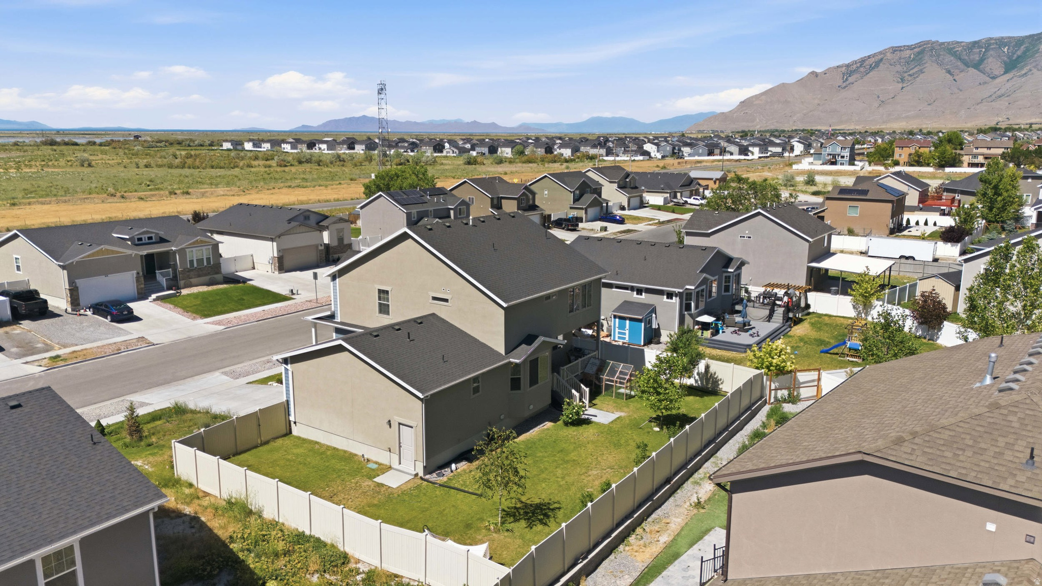 main property photo 51