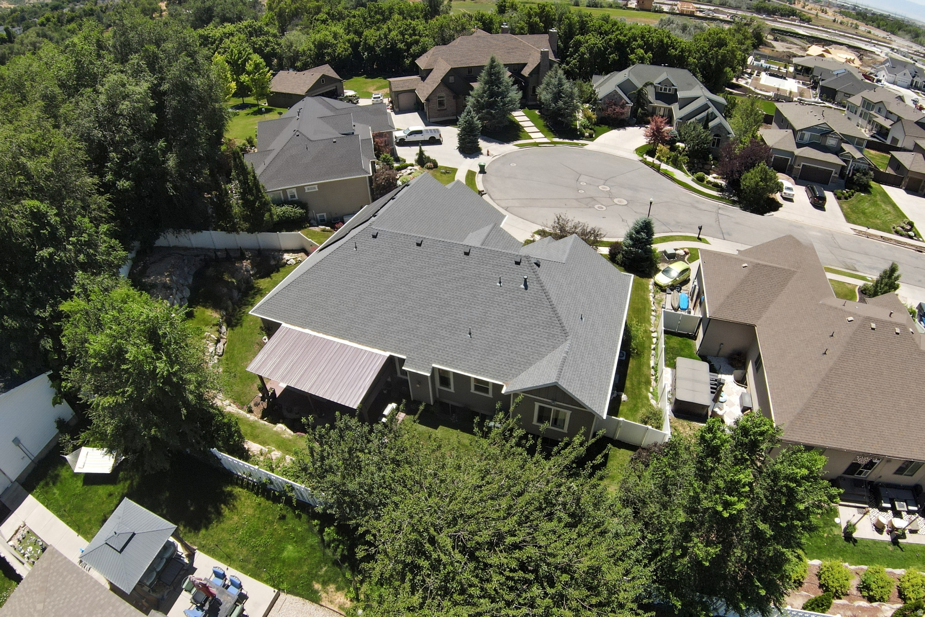 main property photo 77
