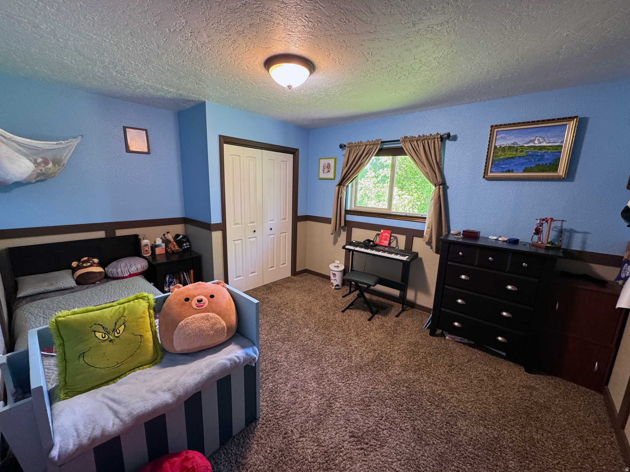 main property photo 9