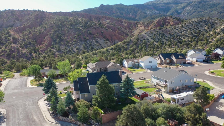 main property photo 67