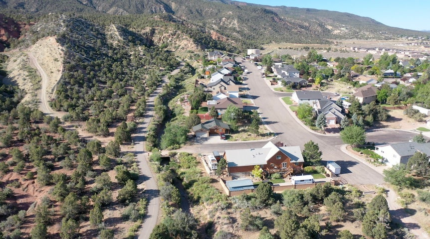 main property photo 70