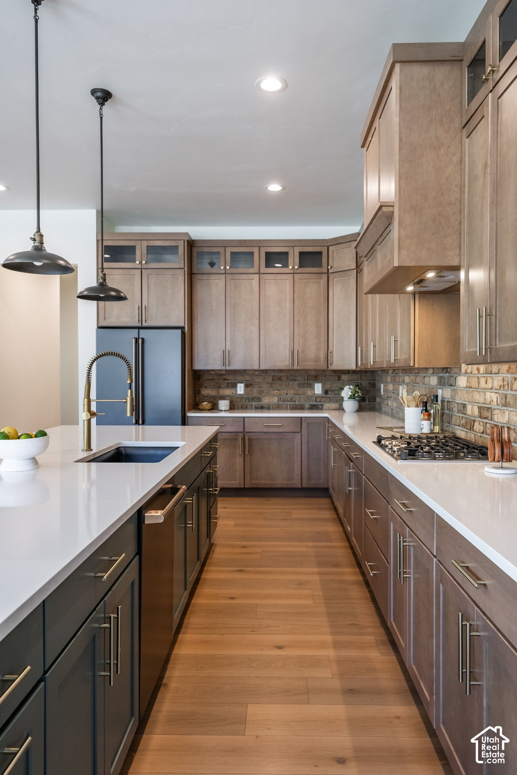 main property photo 90