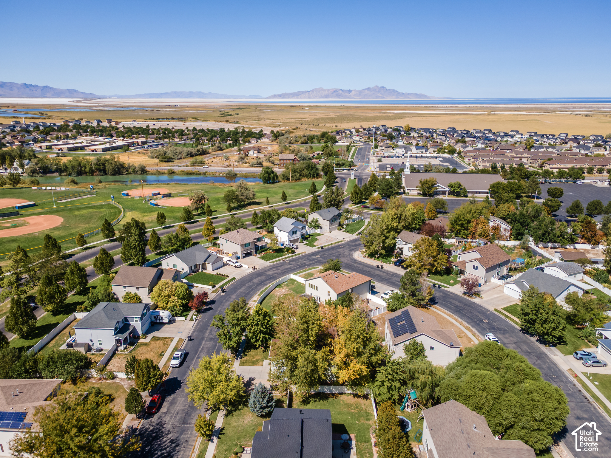 main property photo 42