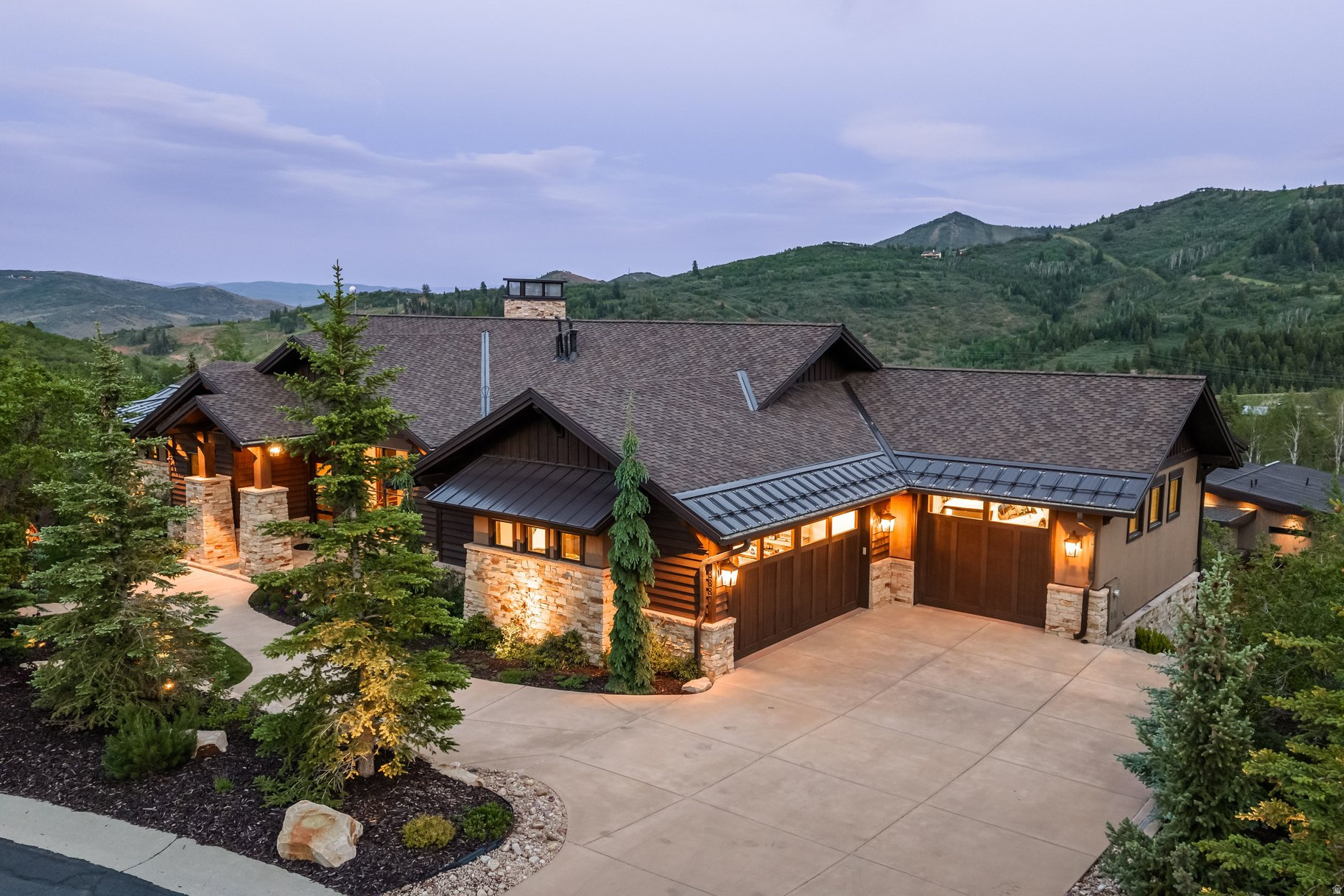 main property photo 78