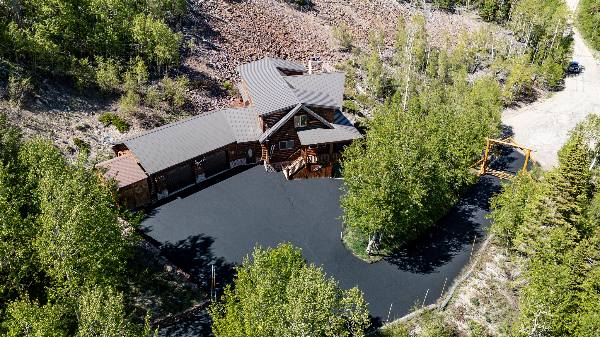 main property photo 75