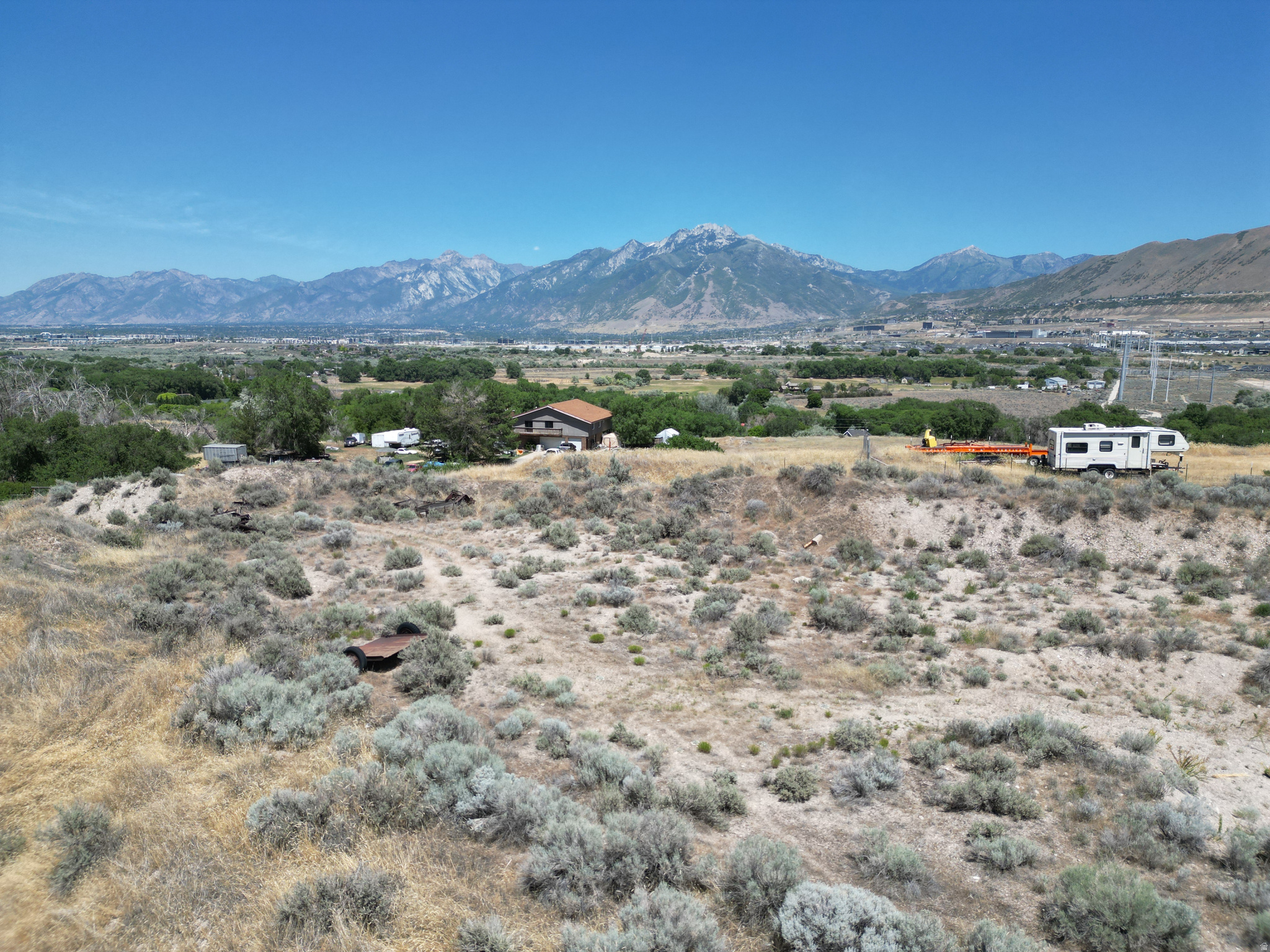 main property photo 12
