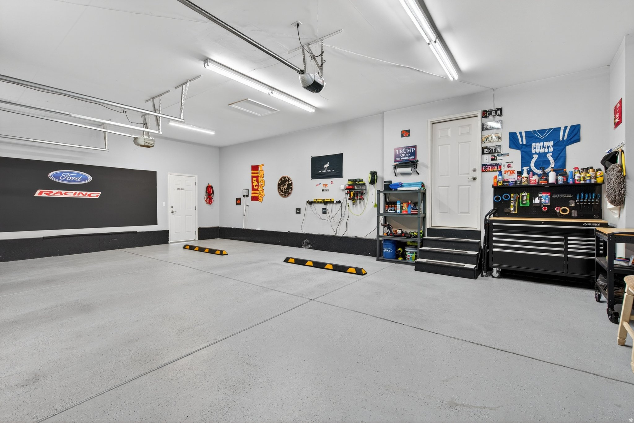 main property photo 77