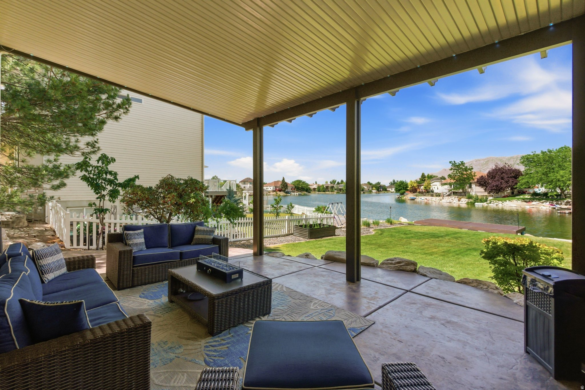 main property photo 80