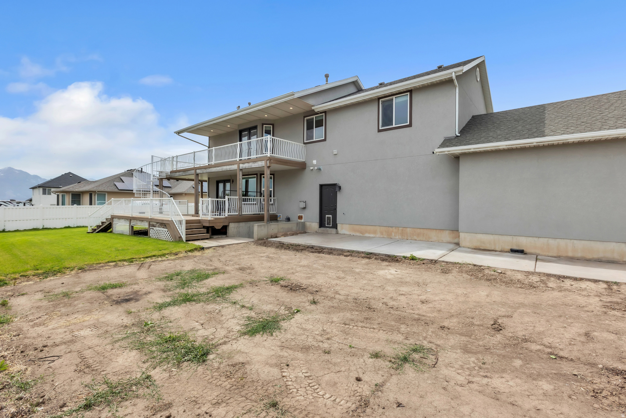 main property photo 51