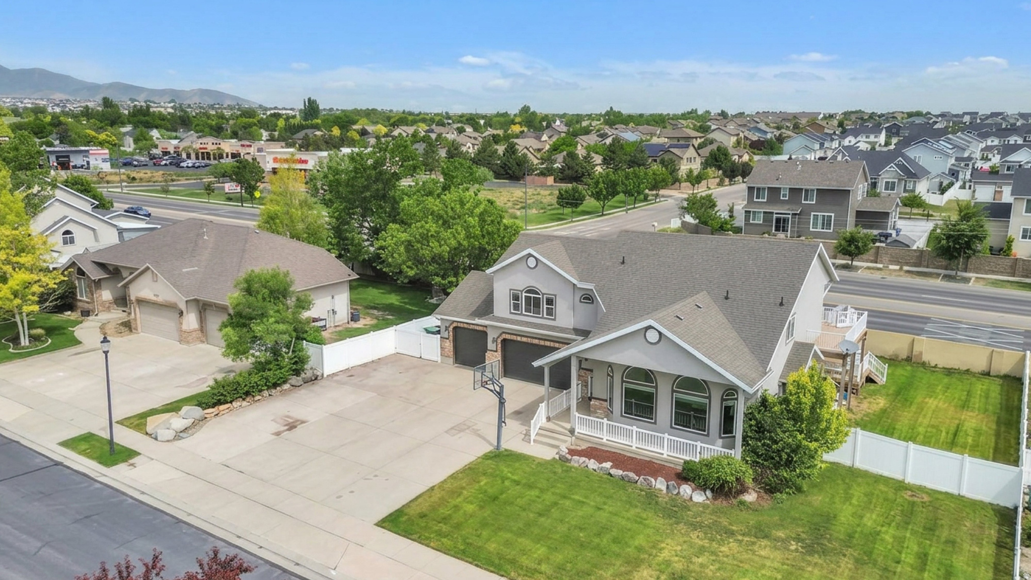 main property photo 53
