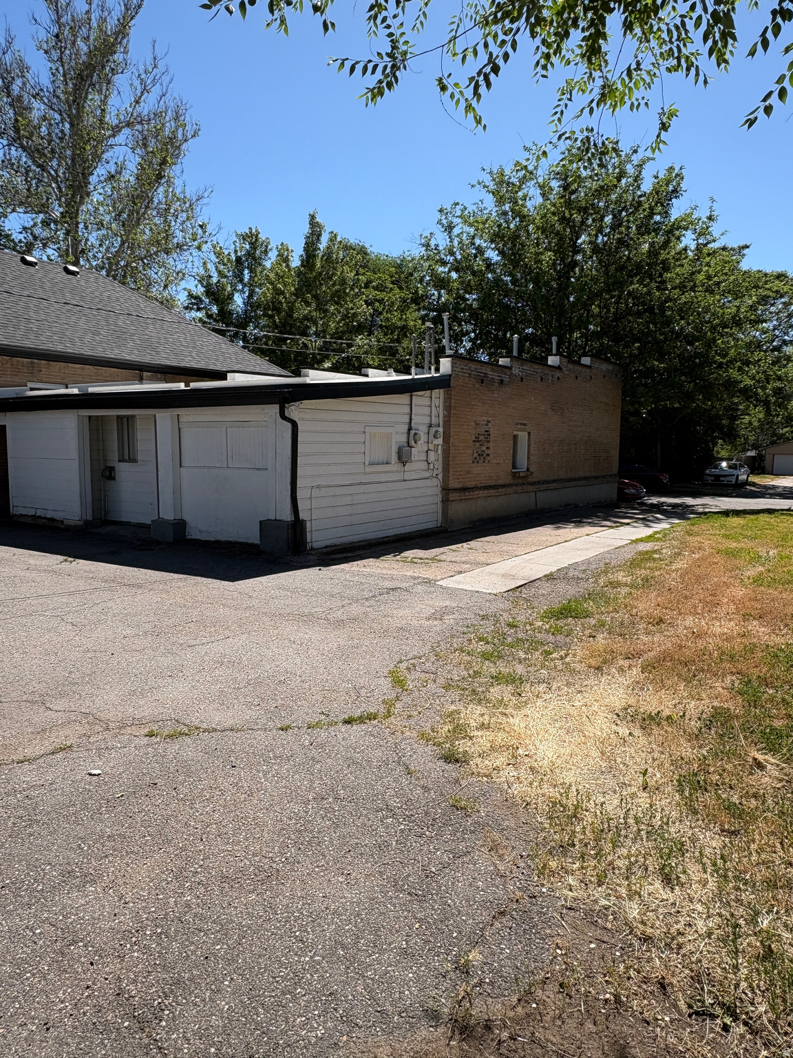 main property photo 77