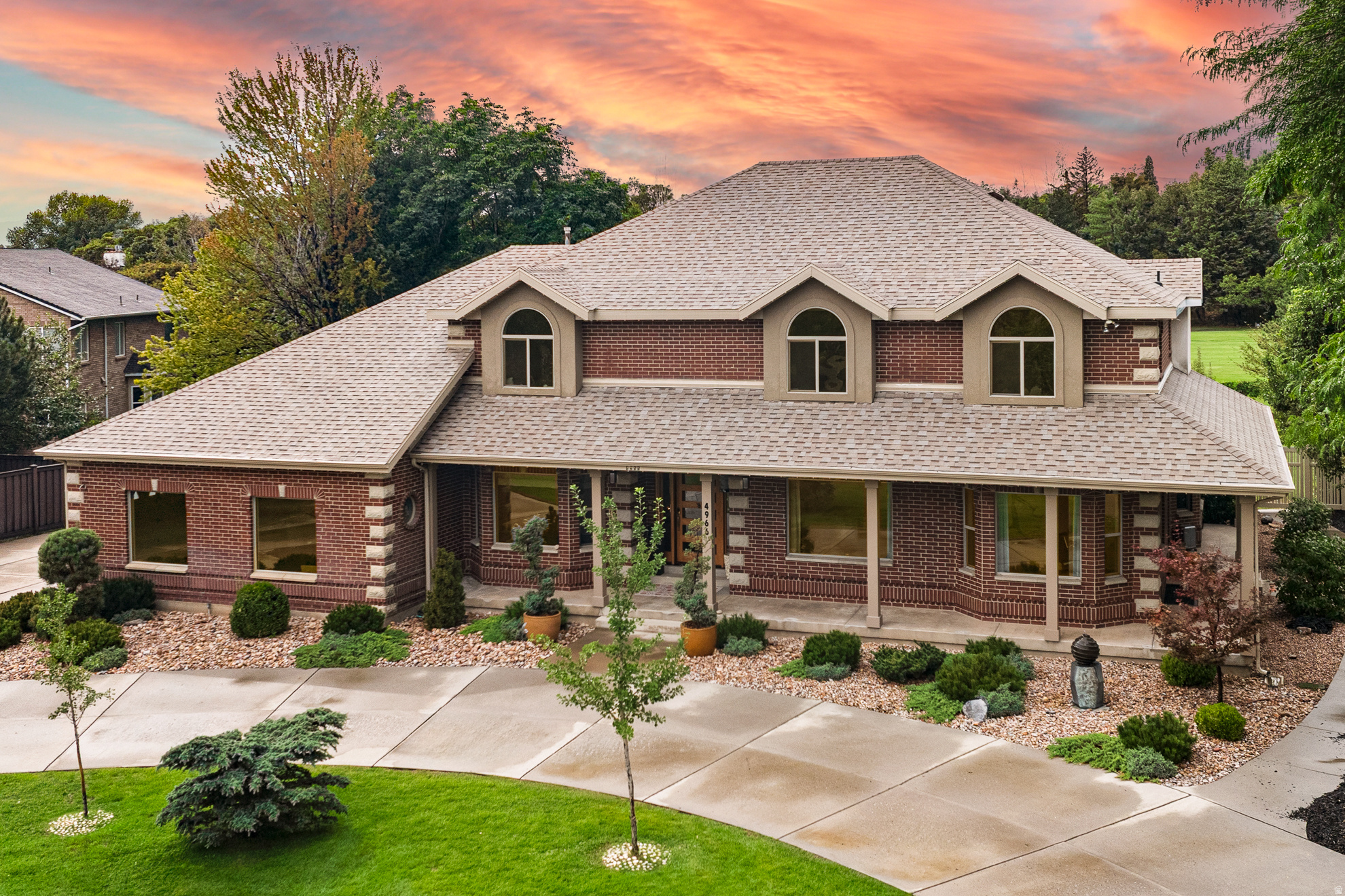 main property photo 2
