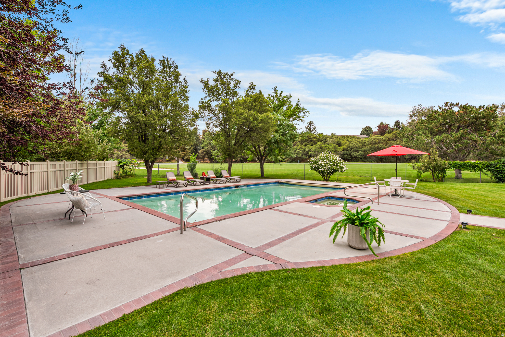 main property photo 68