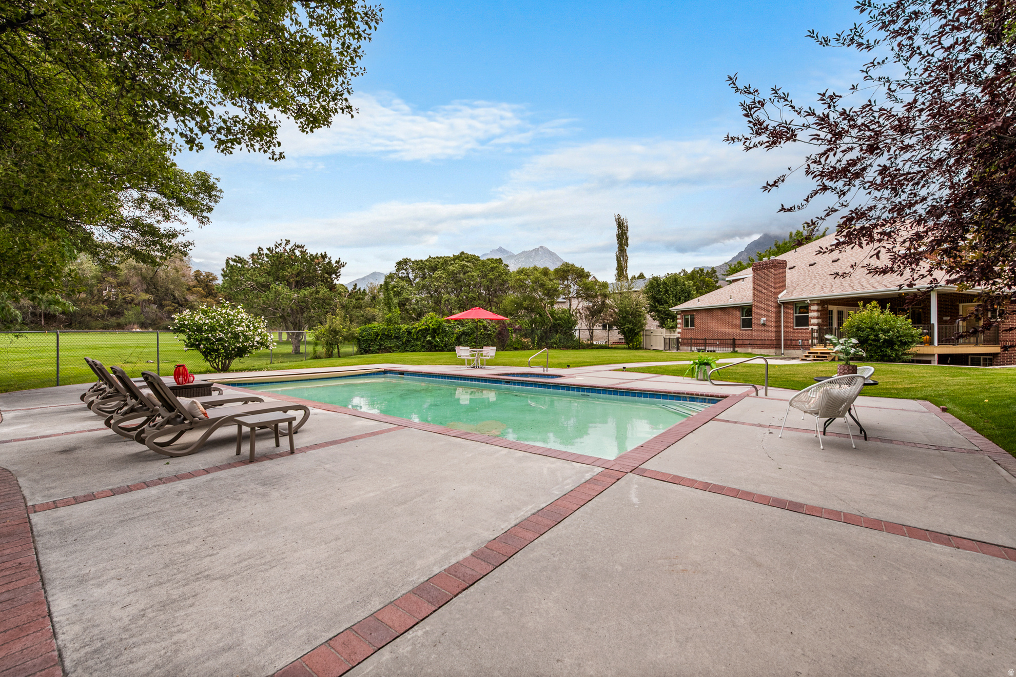 main property photo 69