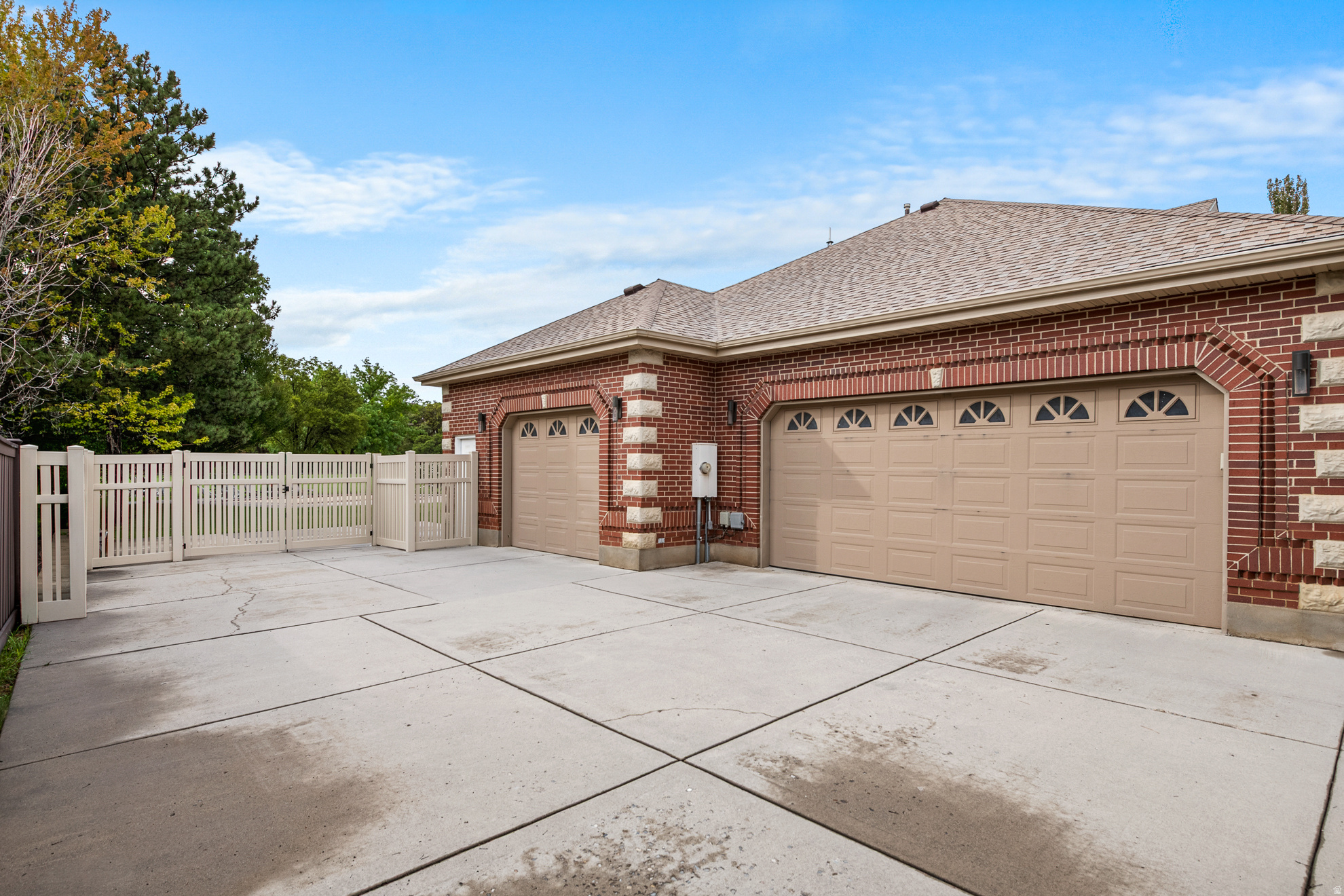 main property photo 72