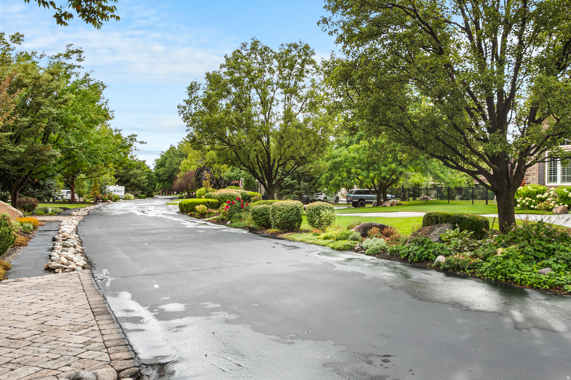 main property photo 74