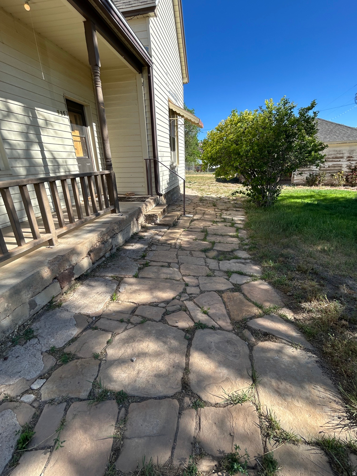 main property photo 14