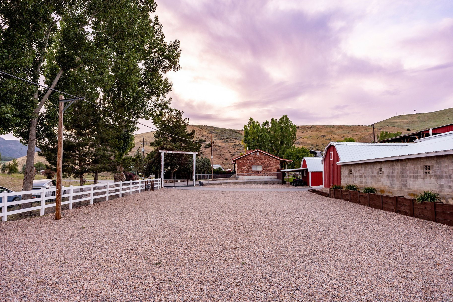 main property photo 59