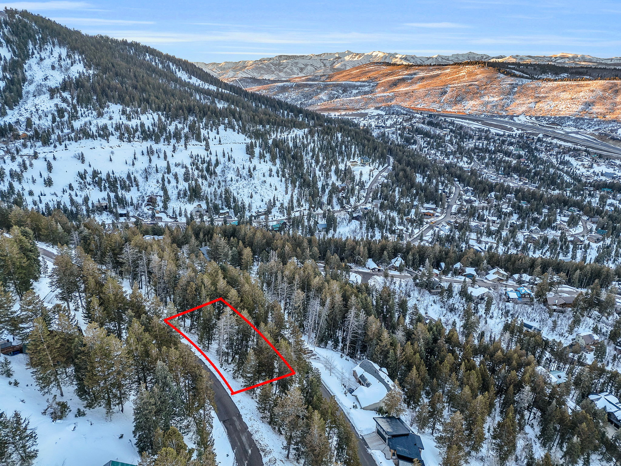main property photo 18