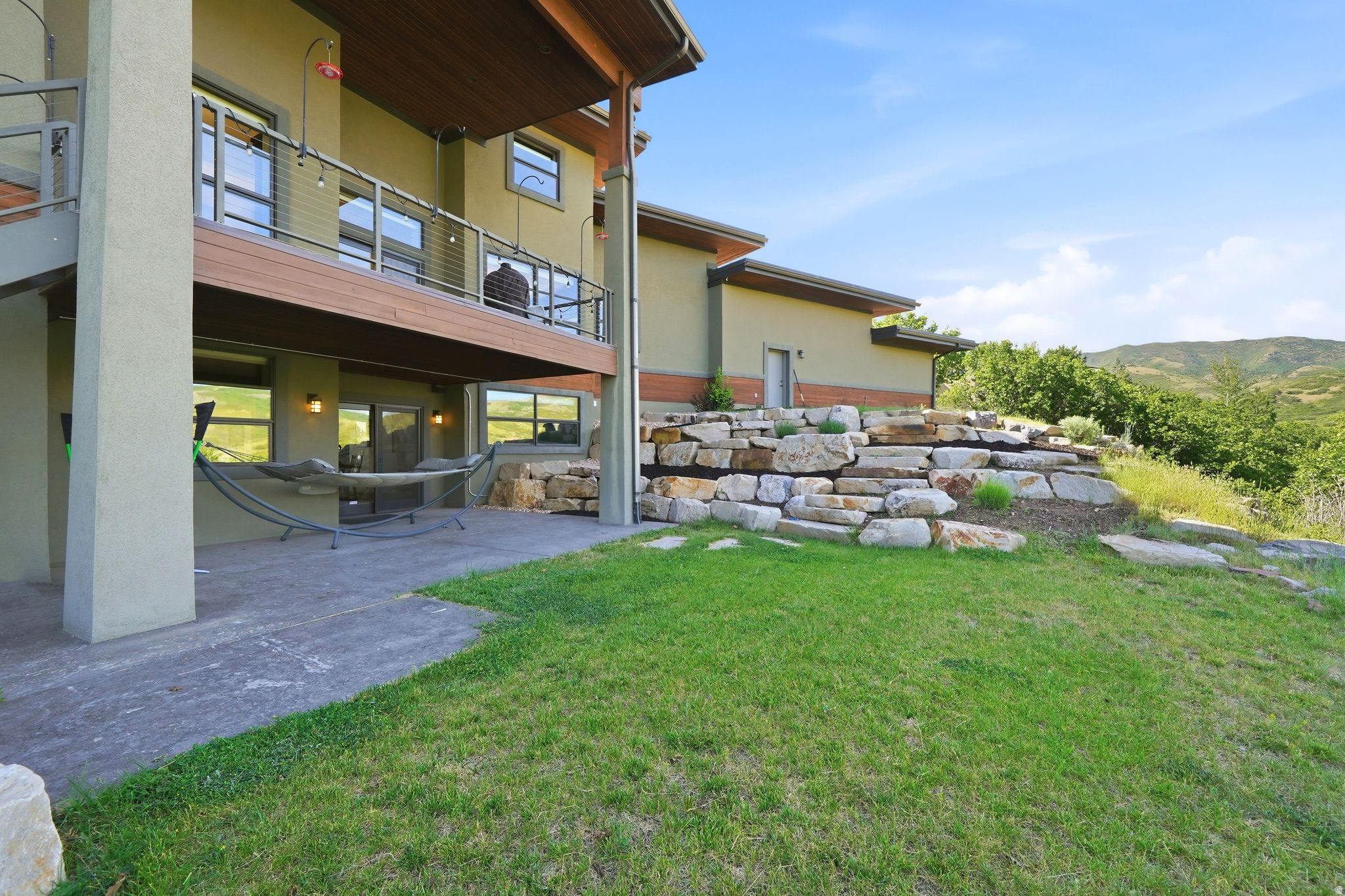main property photo 70