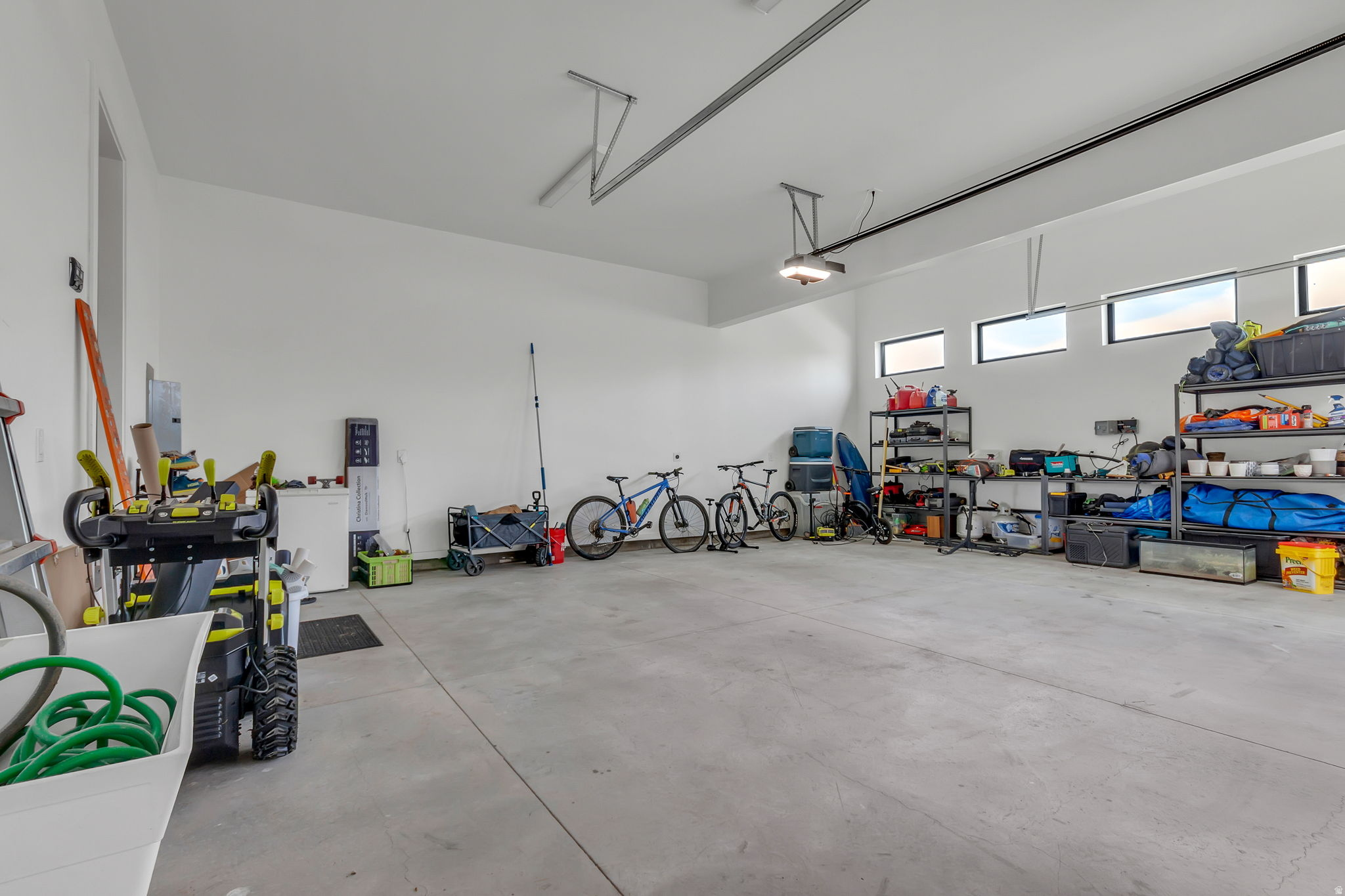main property photo 66