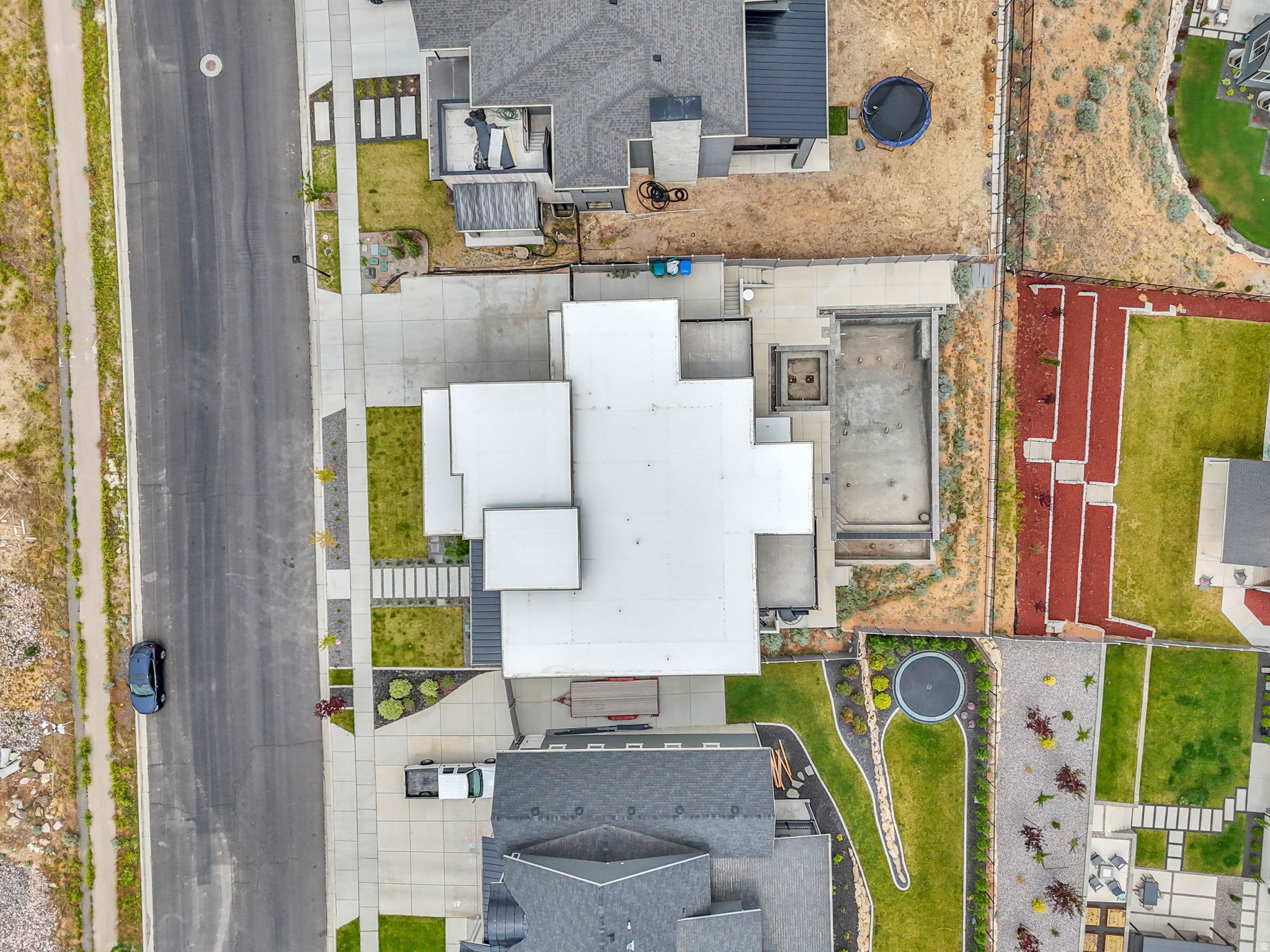 main property photo 86