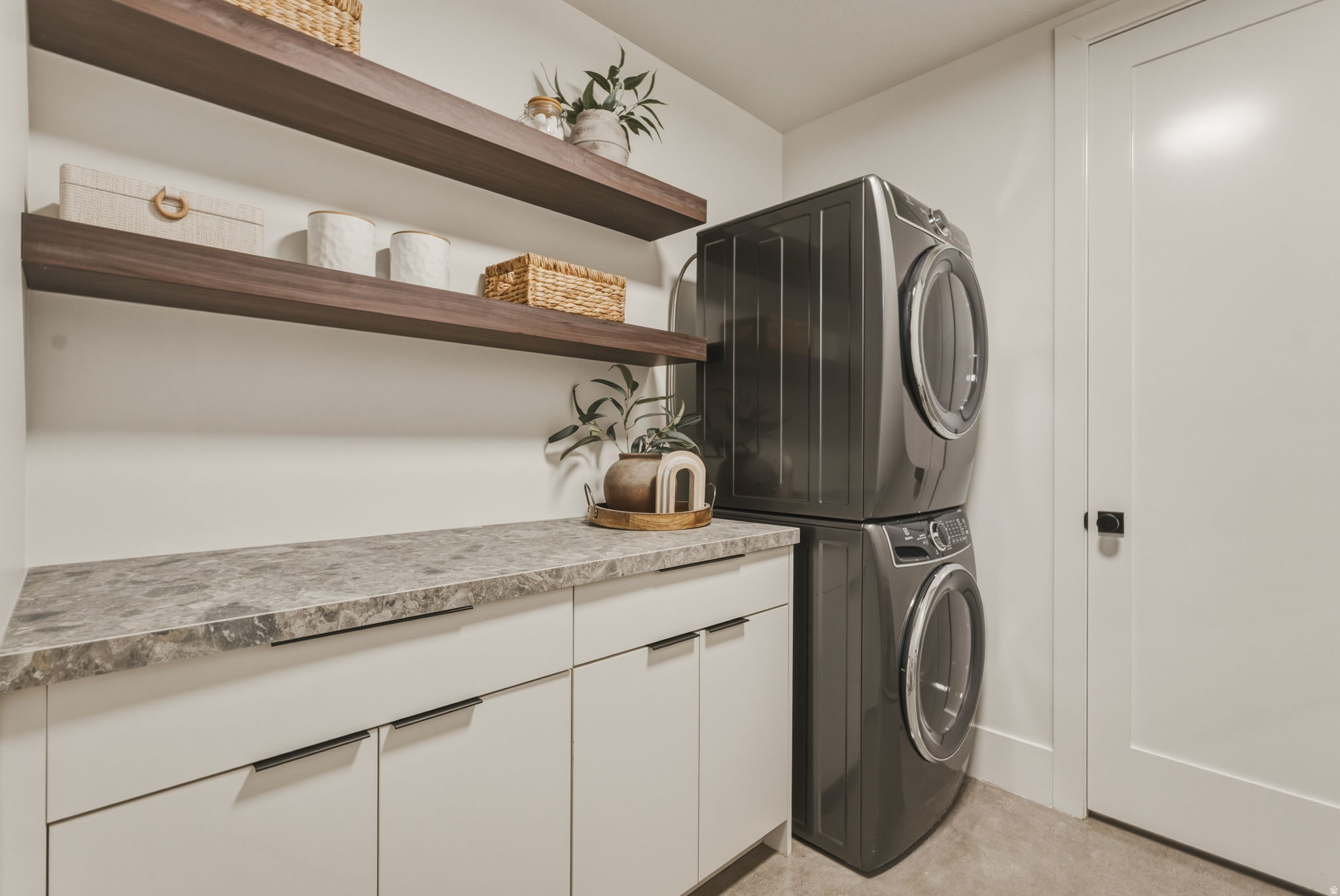 main property photo 68