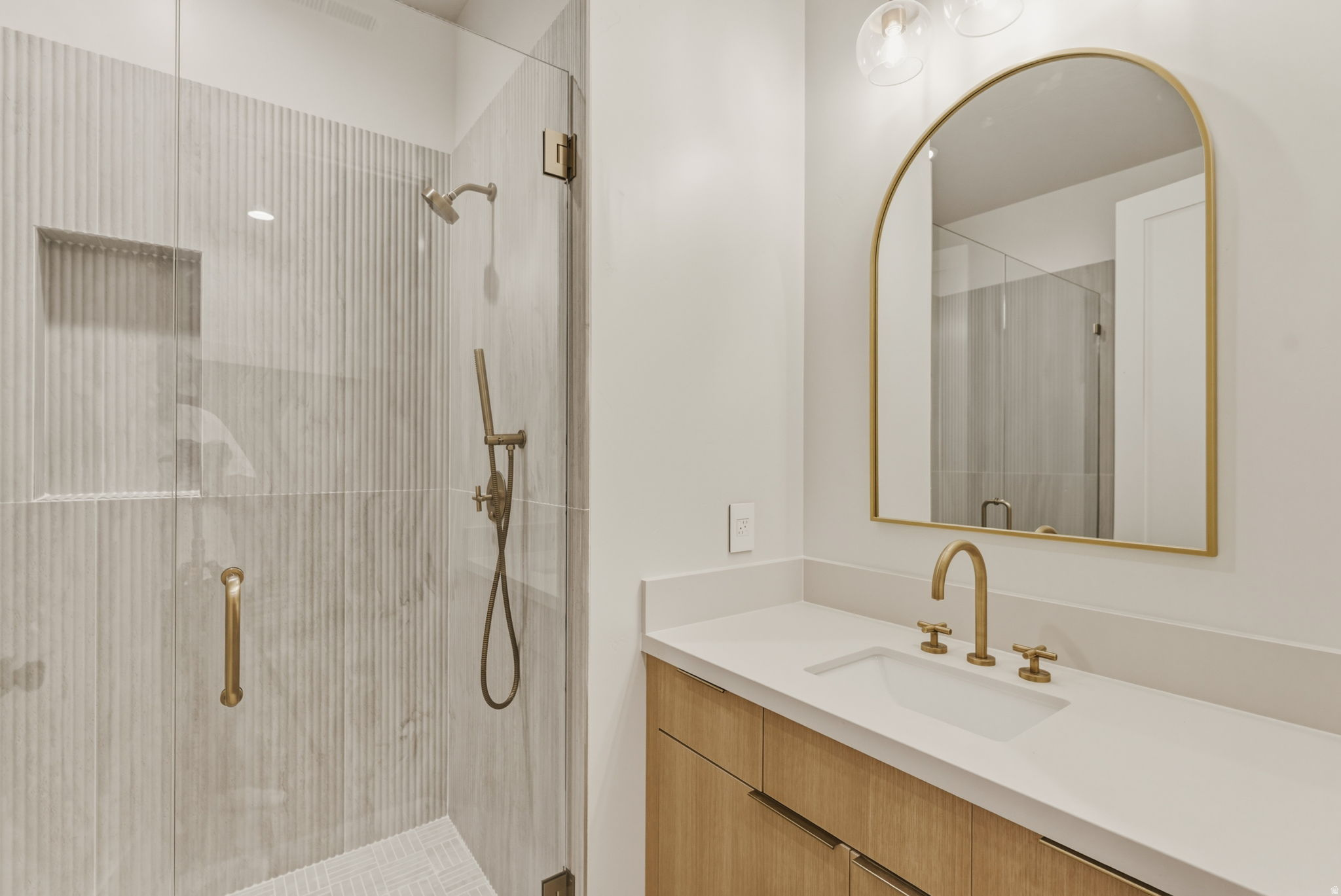 main property photo 70