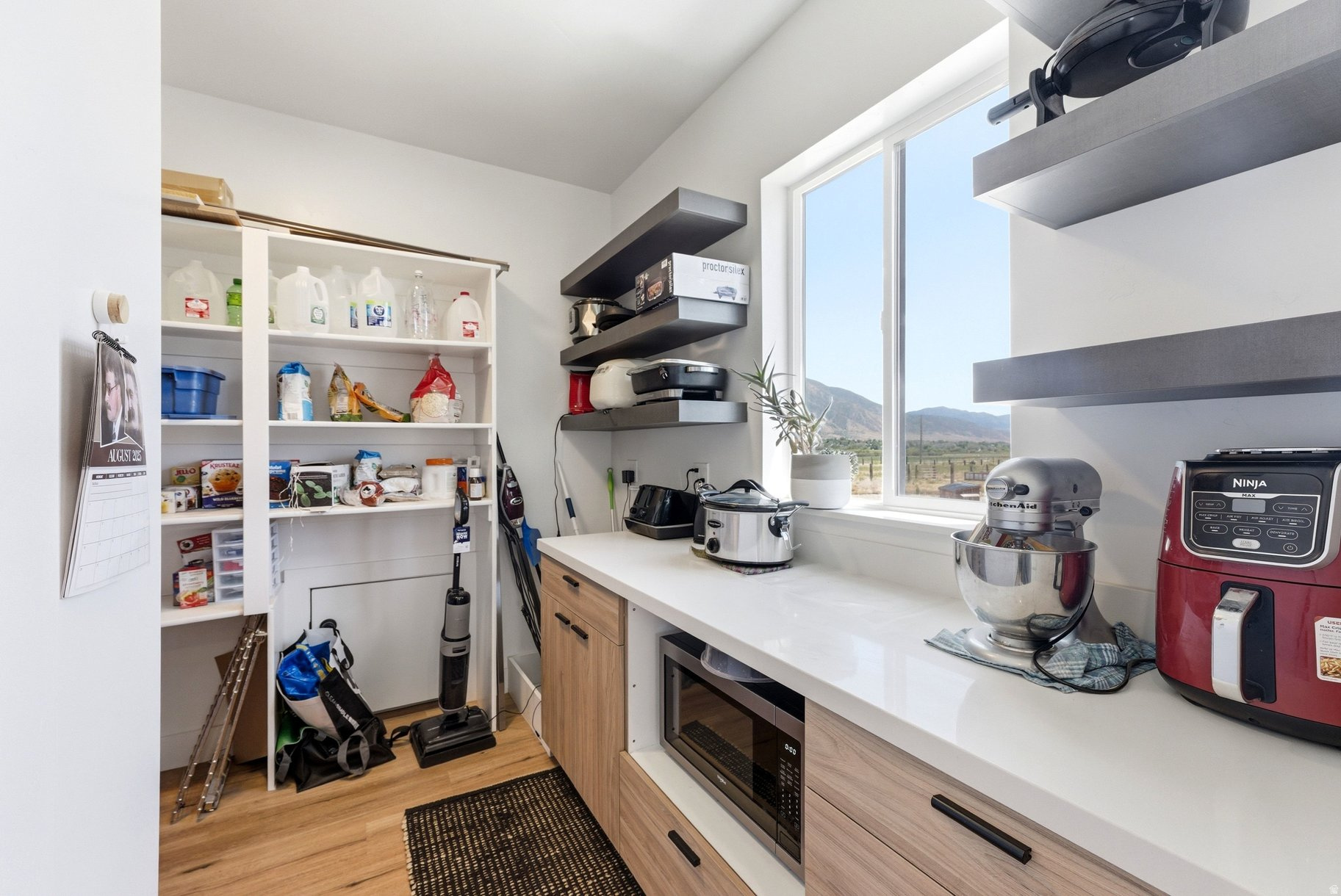 main property photo 49
