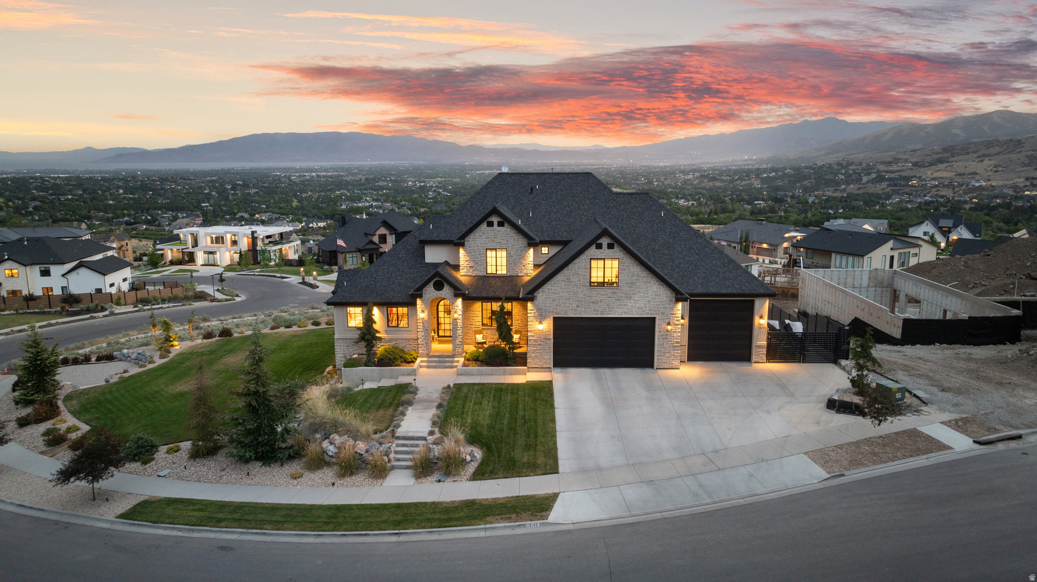 main property photo 19