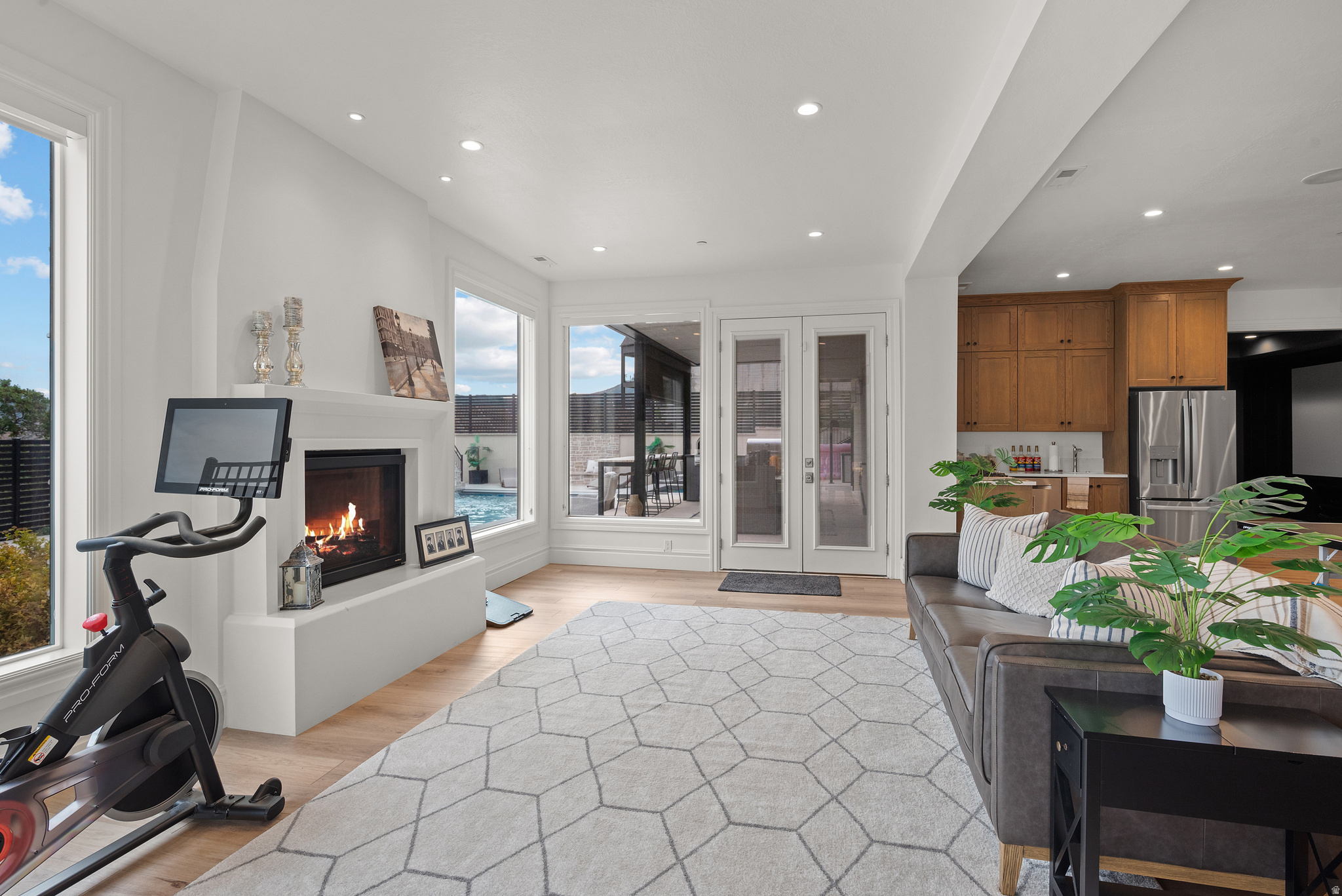 main property photo 68
