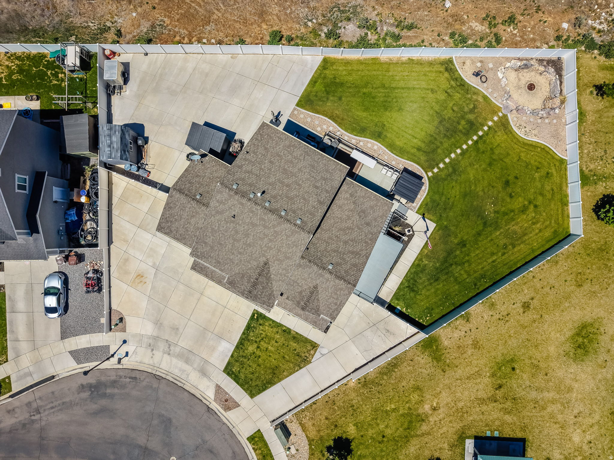 main property photo 48