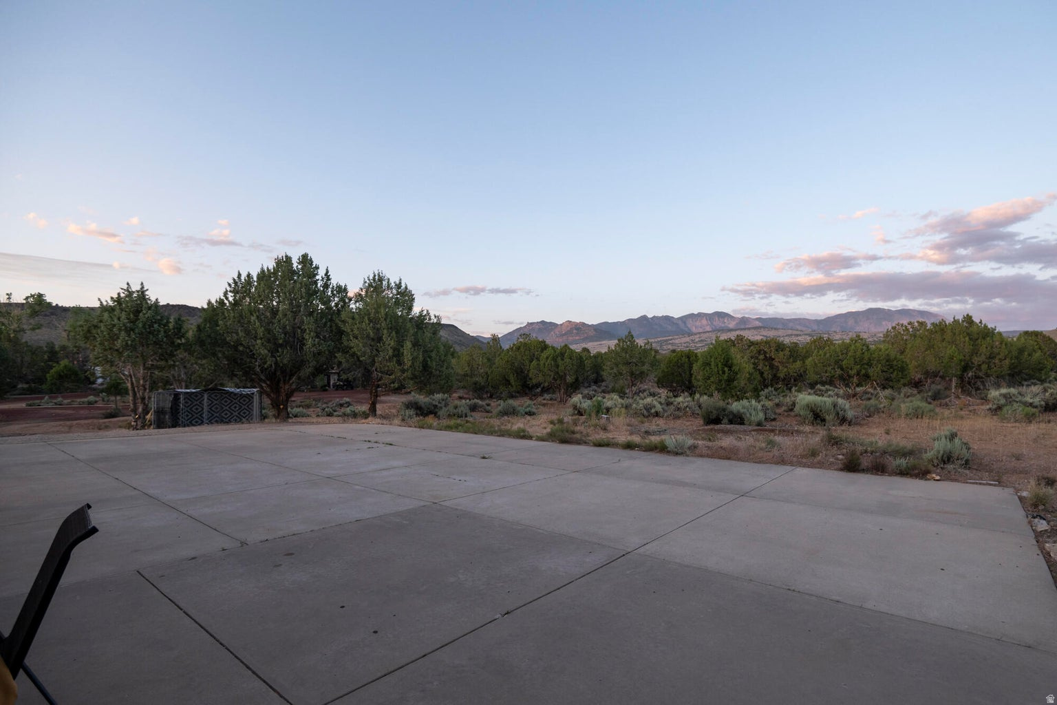 main property photo 35