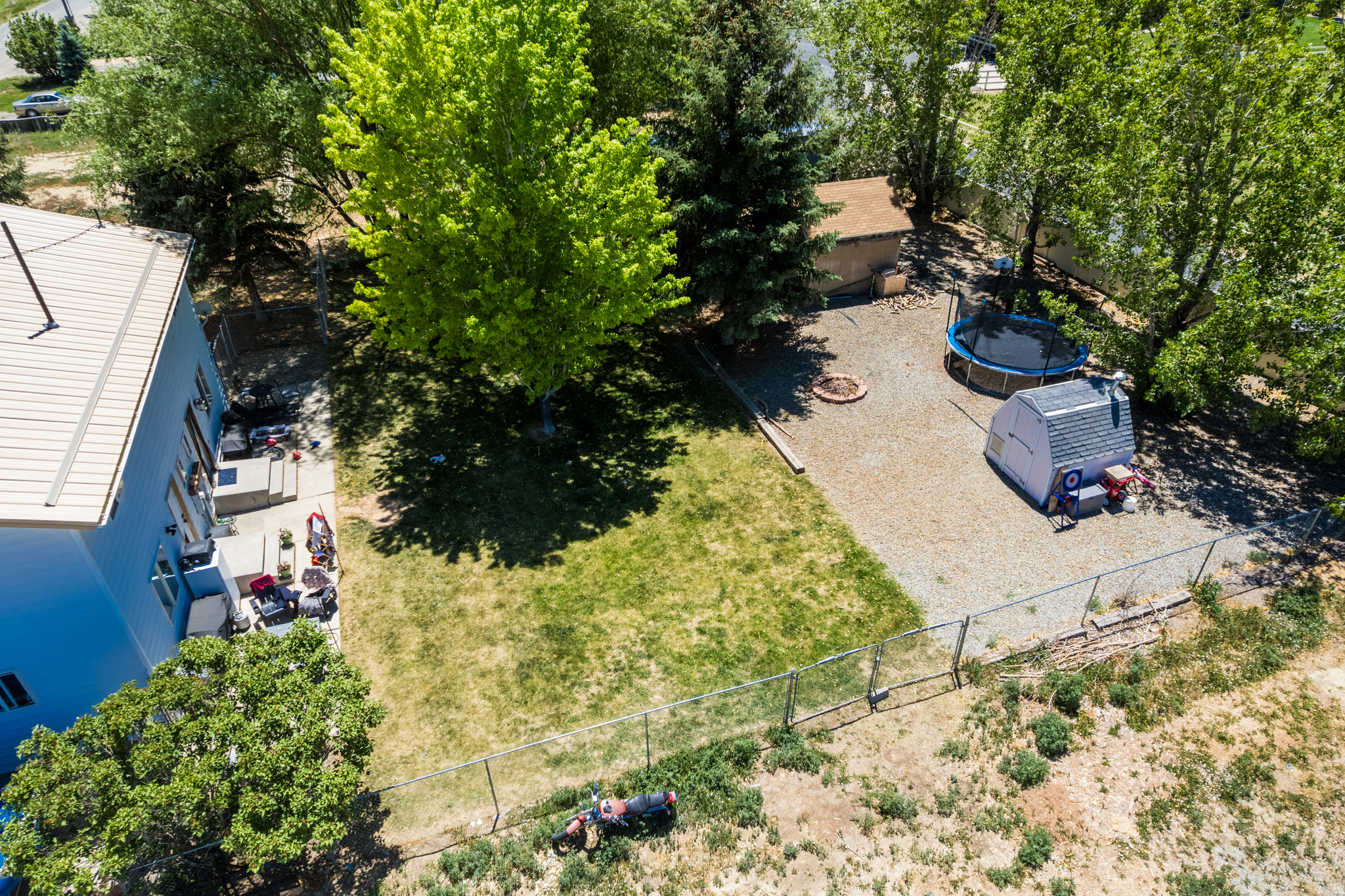 main property photo 30