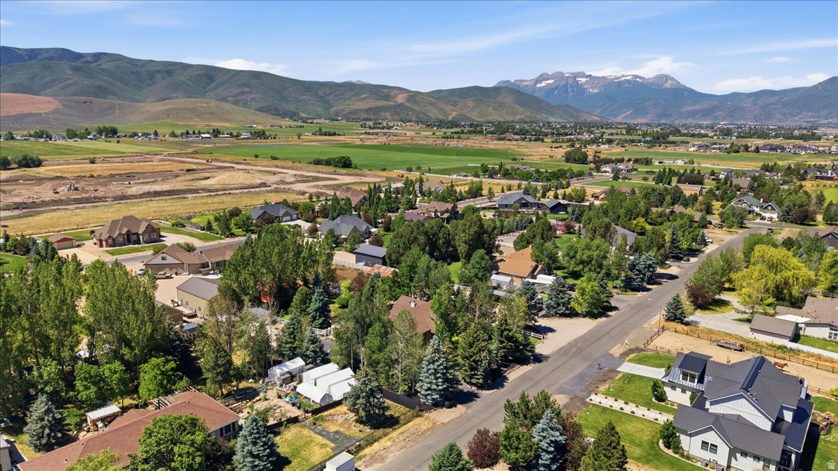 main property photo 78