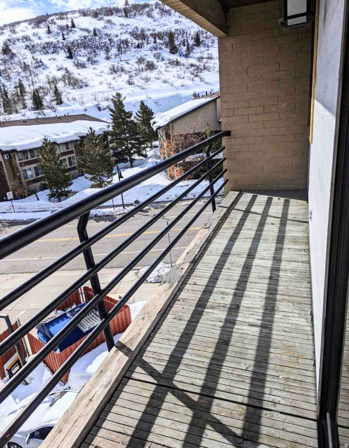 main property photo 16