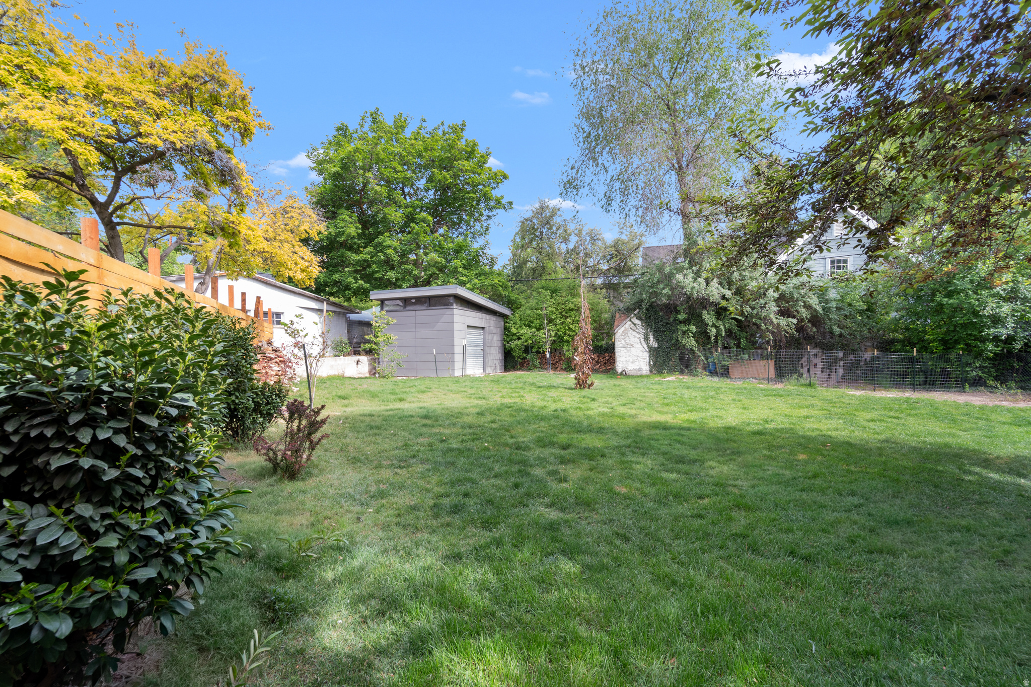 main property photo 48