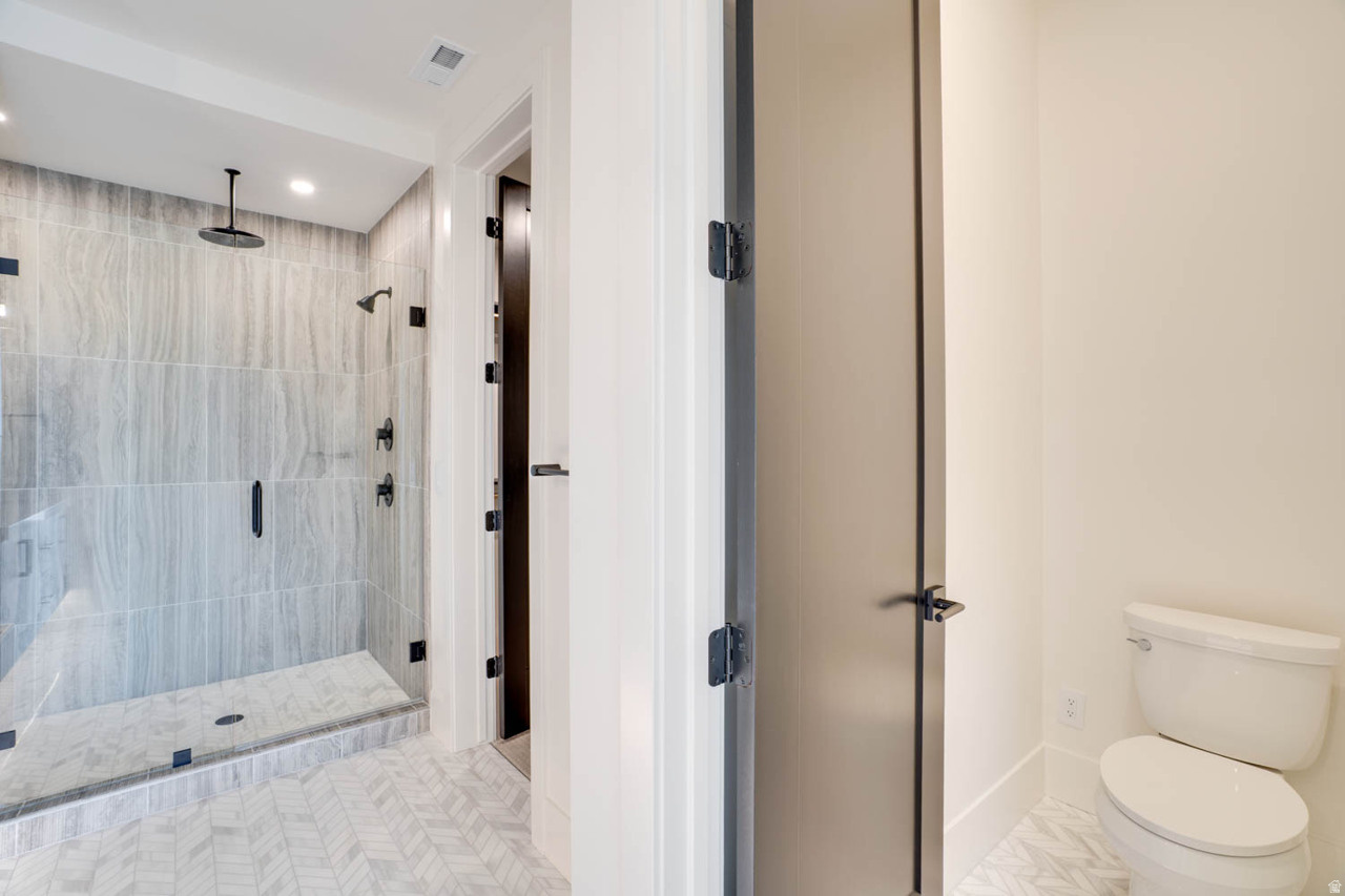 main property photo 60