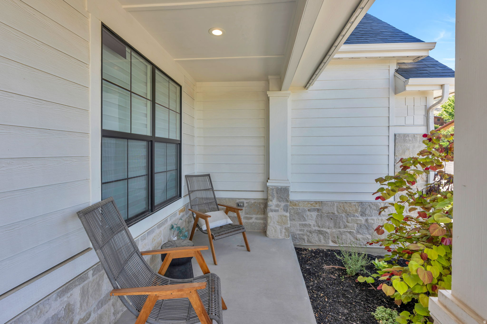 main property photo 58