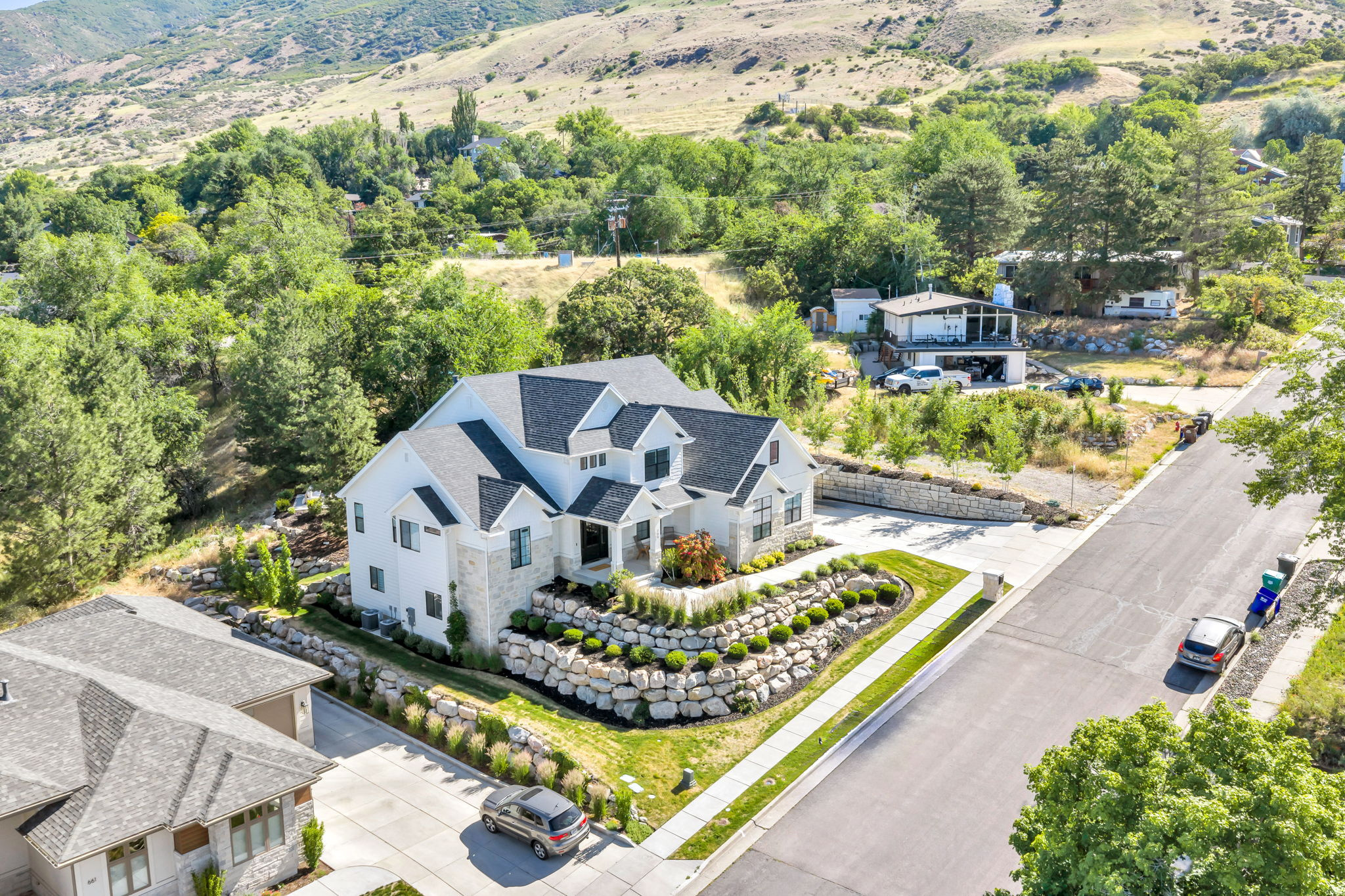 main property photo 67
