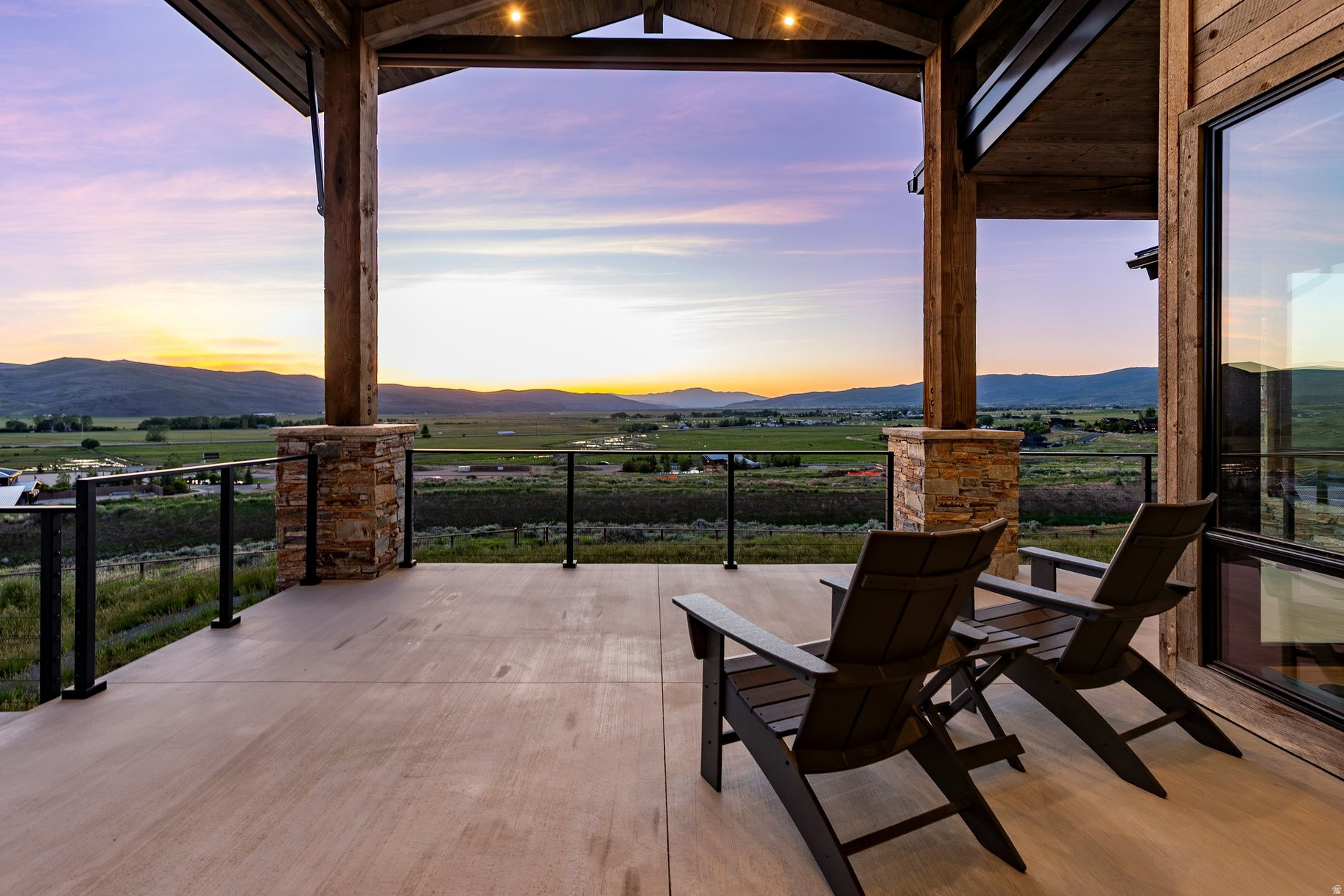 main property photo 44