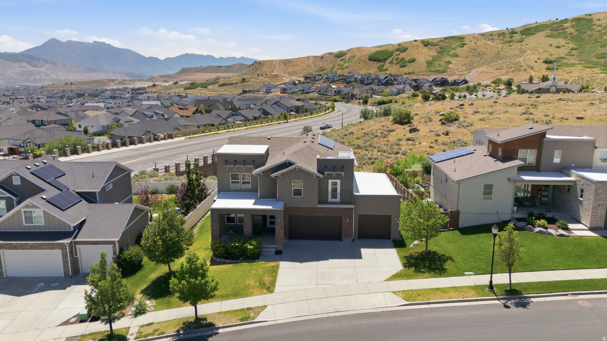 main property photo 48