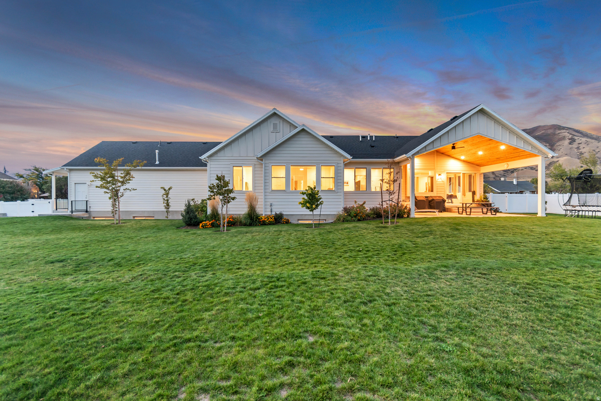 main property photo 70