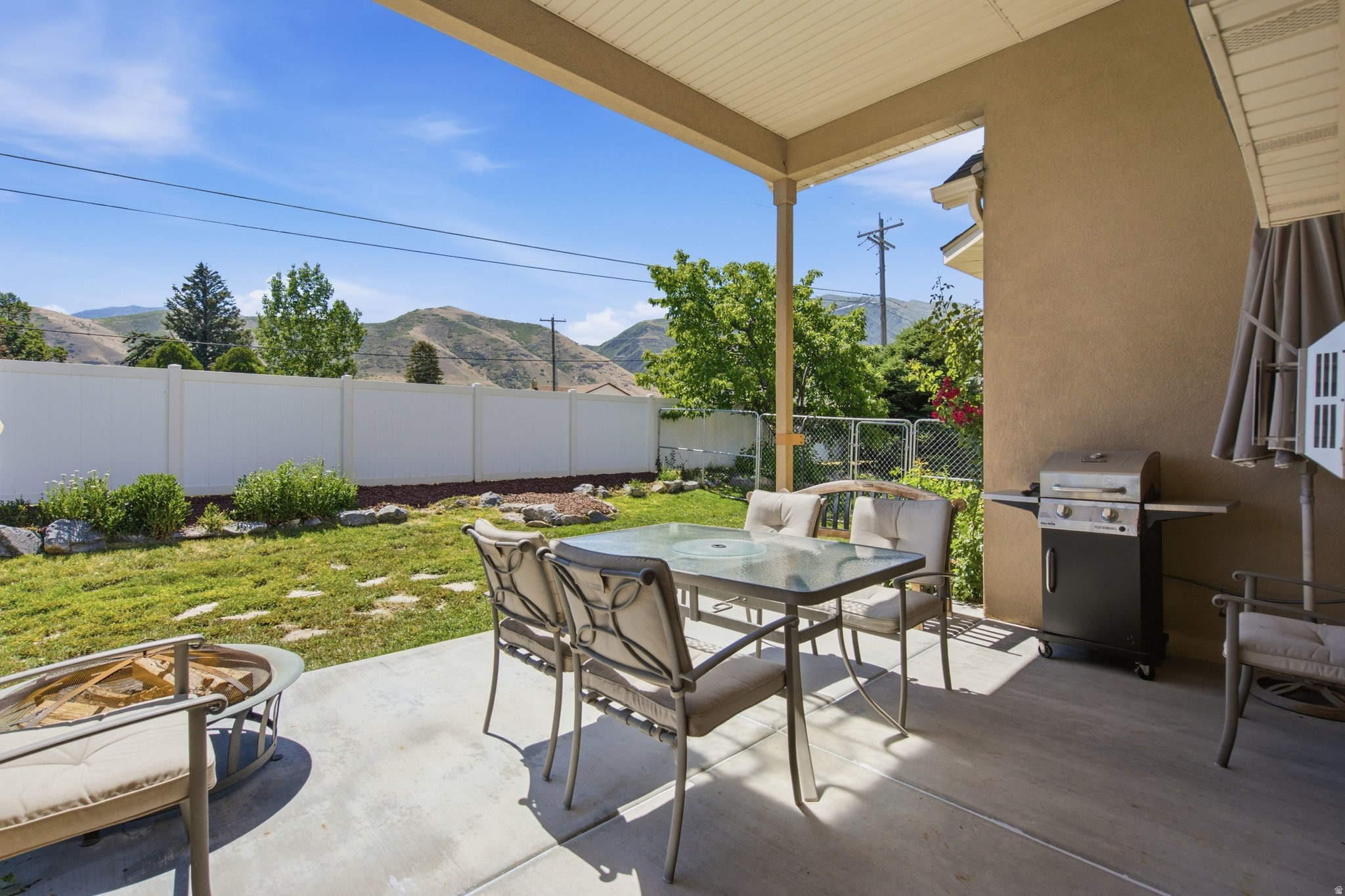 main property photo 88
